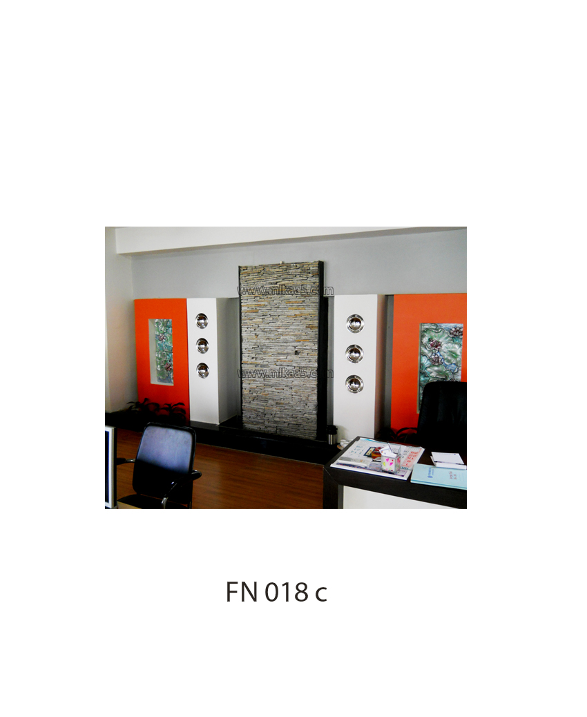 Modern Glass Fountain - Image 4