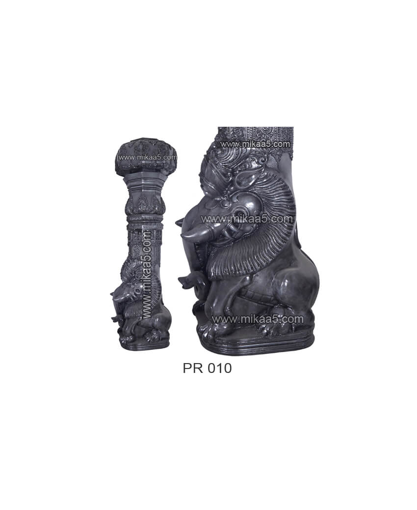 Chetinnad Style Pillar with Ganesh Statue