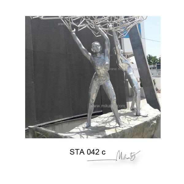 Exquisite Handcrafted God Statues at Chennai's Premier Art Shop - Image 4