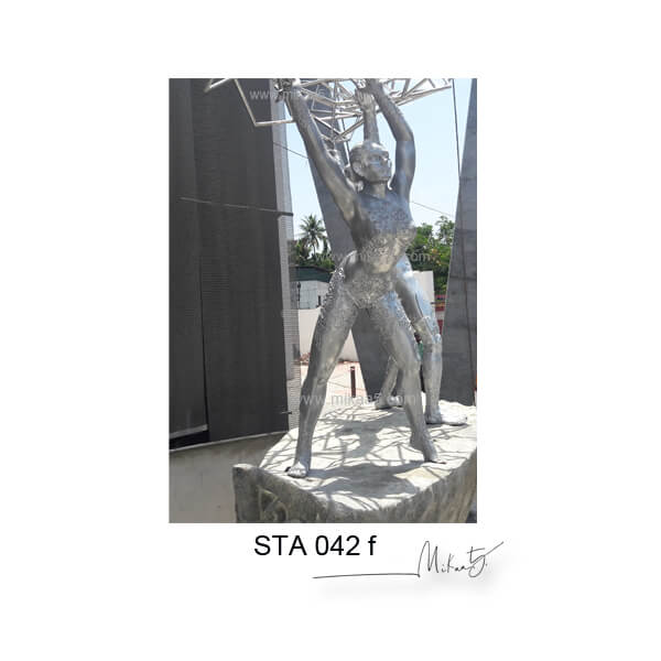 Exquisite Handcrafted God Statues at Chennai's Premier Art Shop - Image 7